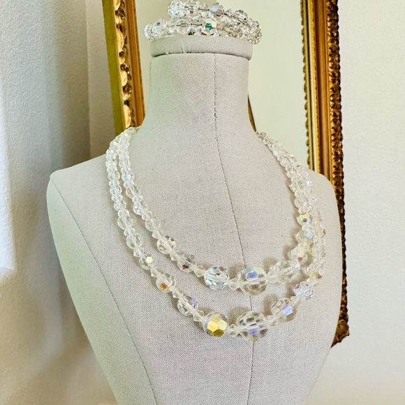 Beautiful vintage aurora borealis necklace lot - Picture 8 of 13